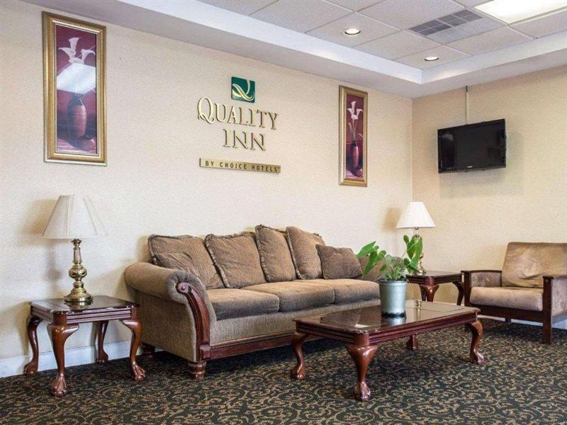 קולומביה Rodeway Inn Harbison Area מראה חיצוני תמונה
