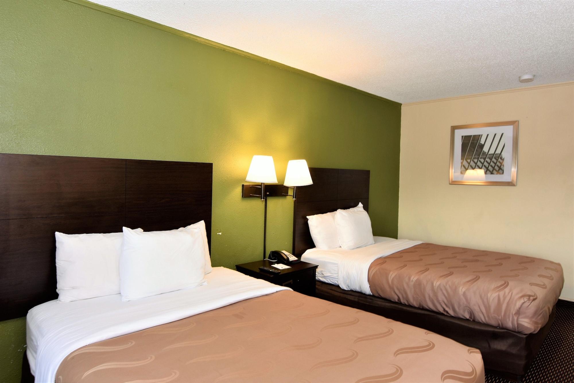 קולומביה Rodeway Inn Harbison Area מראה חיצוני תמונה