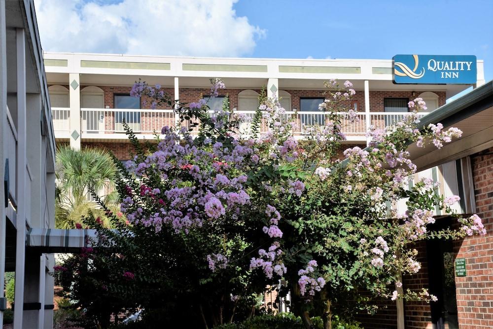 קולומביה Rodeway Inn Harbison Area מראה חיצוני תמונה