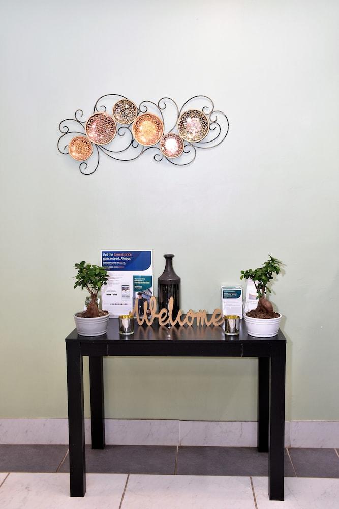 קולומביה Rodeway Inn Harbison Area מראה חיצוני תמונה