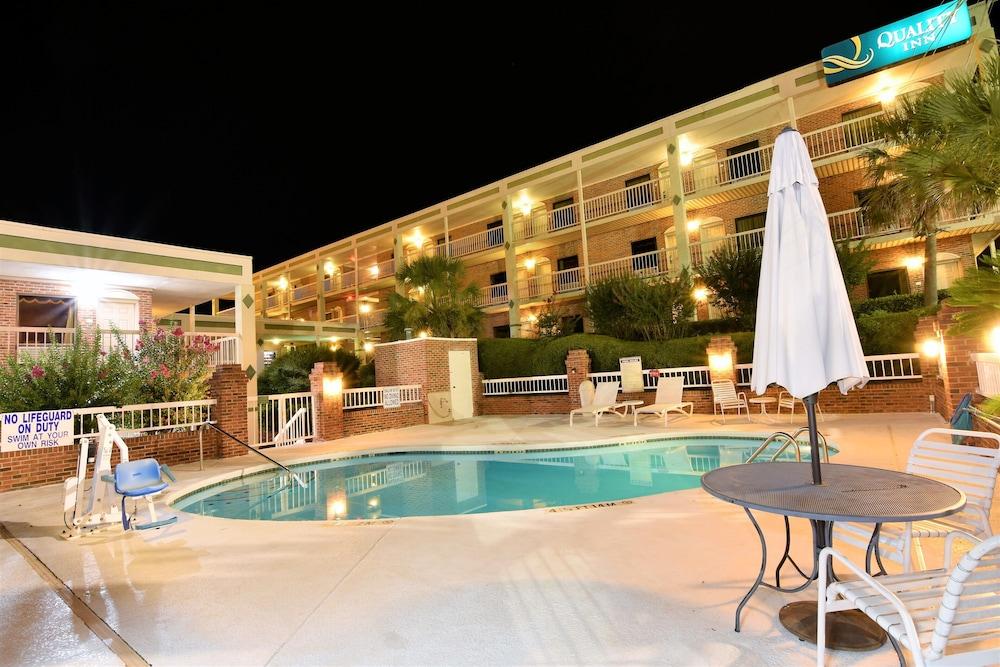 קולומביה Rodeway Inn Harbison Area מראה חיצוני תמונה