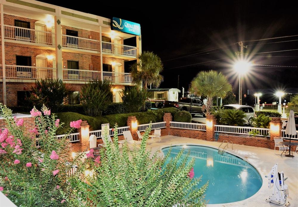 קולומביה Rodeway Inn Harbison Area מראה חיצוני תמונה