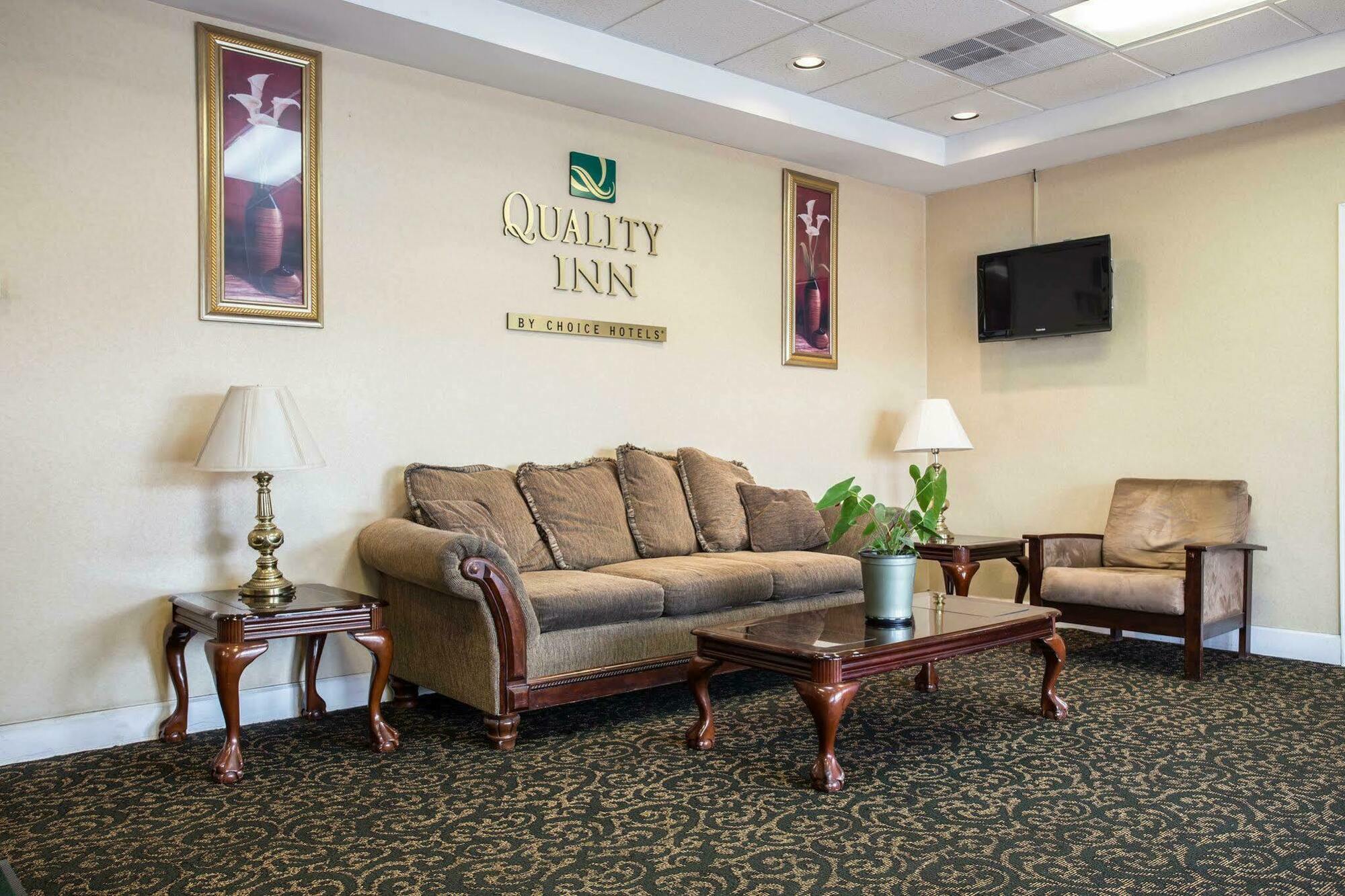 קולומביה Rodeway Inn Harbison Area מראה חיצוני תמונה