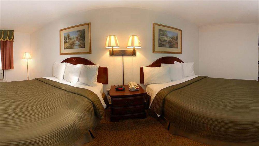 קולומביה Rodeway Inn Harbison Area מראה חיצוני תמונה